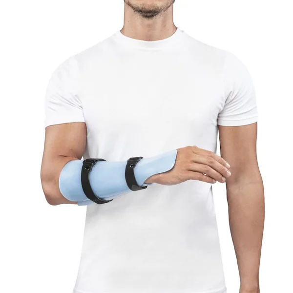 Attelle anté-brachiale thermoformable anti-extension du poignet