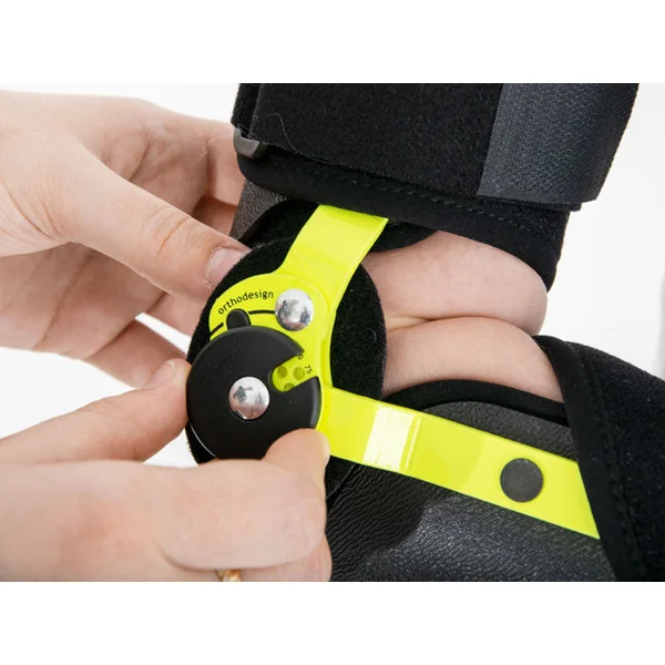 Attelle articulée d'immobilisation du coude réglable ROM pédiatrique