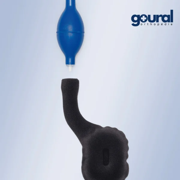 Attelle de genou articulée avec contrôle de la fexion extension
