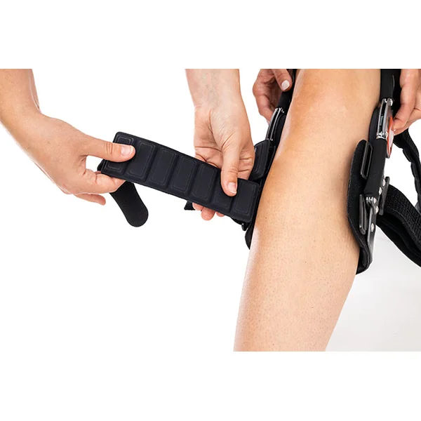 Attelle de genou articulée ROM Bionic d'assistance de l'extension