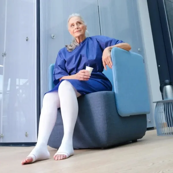 Bas-cuisse anti-stase Venoflex Clinic 2 par Thuasne