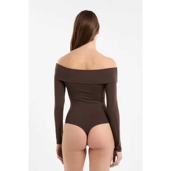 Body épaules dénudées