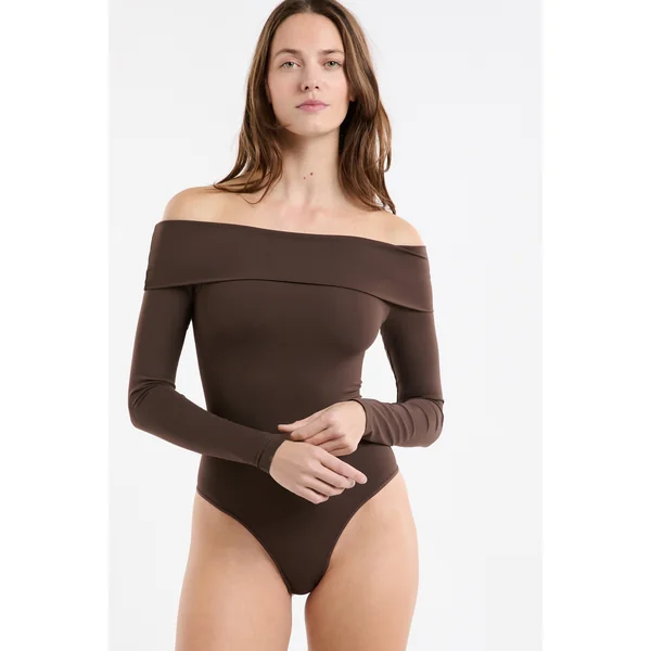Body épaules dénudées