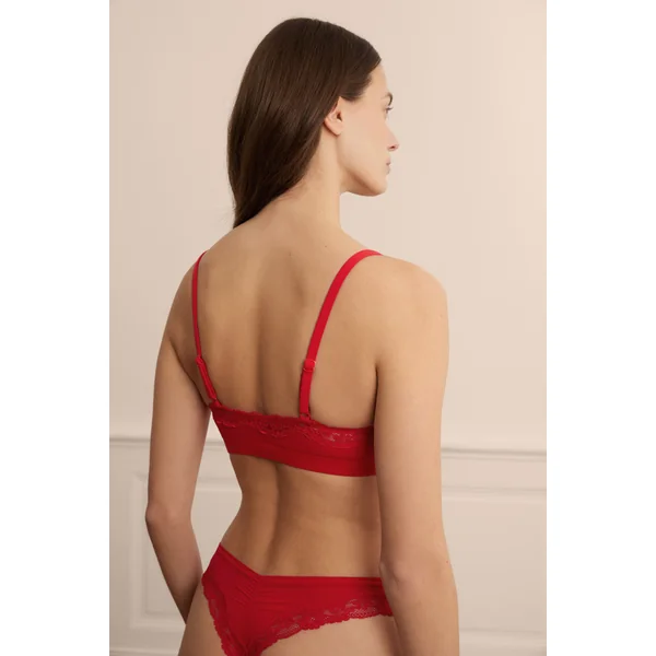 Brassière en microfibre et dentelle