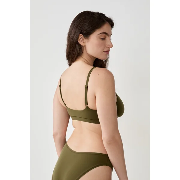 Brassière en microfibre
