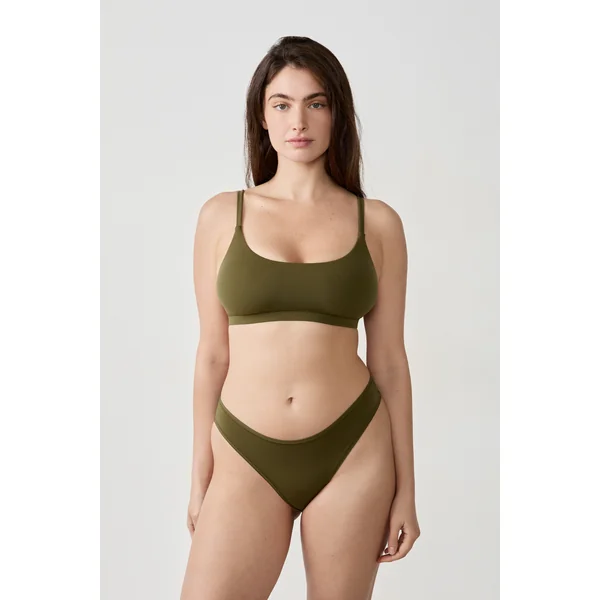 Brassière en microfibre
