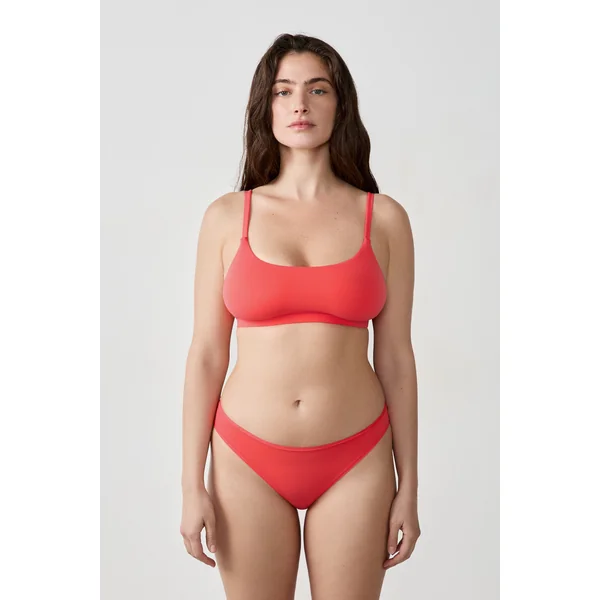 Brassière en microfibre