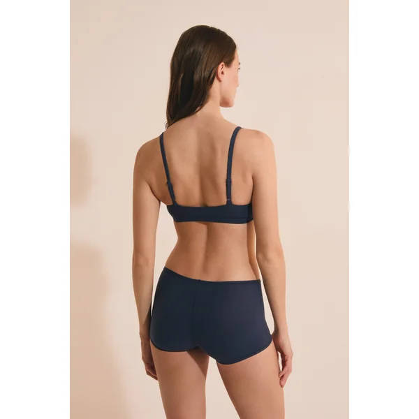 Brassière en microfibre