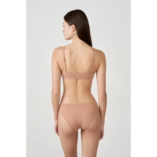 Brassière en microfibre