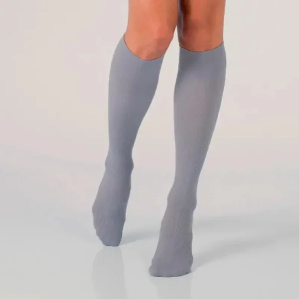 Chaussettes de contention Femme Legger Casual Tech Classe 2 par Innothera