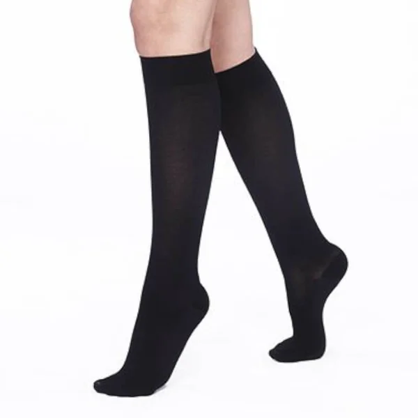 Chaussettes de contention Femme Qoton Classe 2 par Radiante