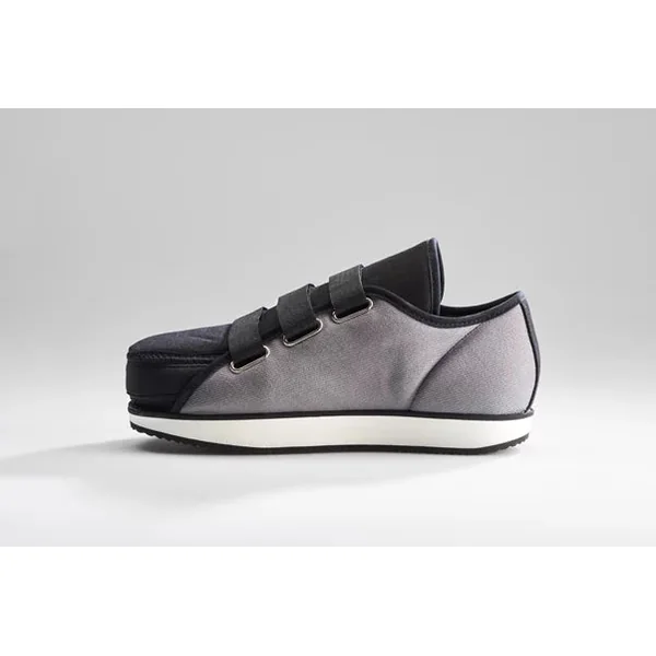 Chaussure thérapeutique CHUT légère et ajustable Perculight (l'unité)