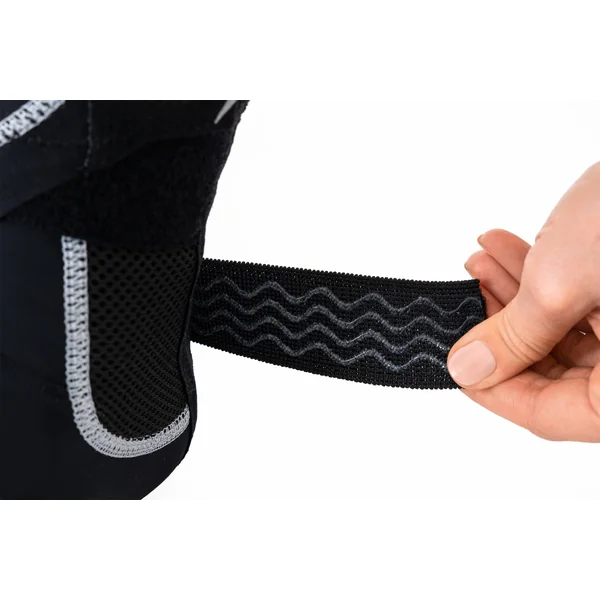 Chevillère de stabilisation de la cheville avec rappel anti-varus ActivSport