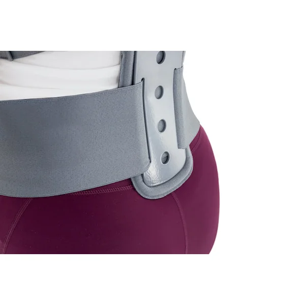 Corset d'immobilisation vertébrale et rappel de posture Tutor