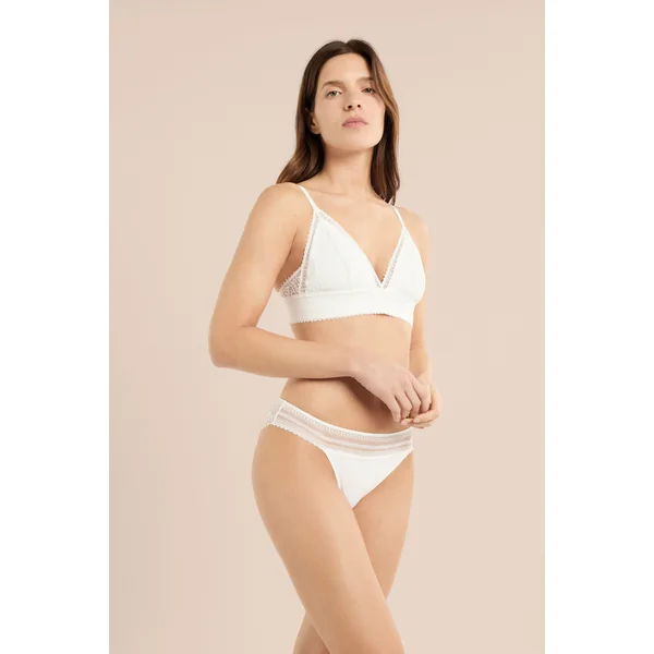 Culotte en dentelle et microfibre sans teinture
