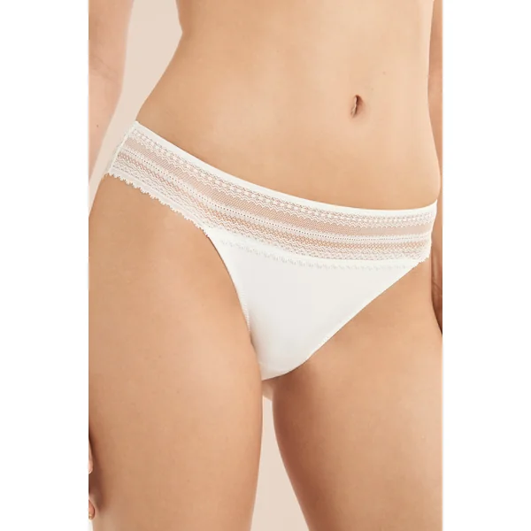 Culotte en dentelle et microfibre sans teinture