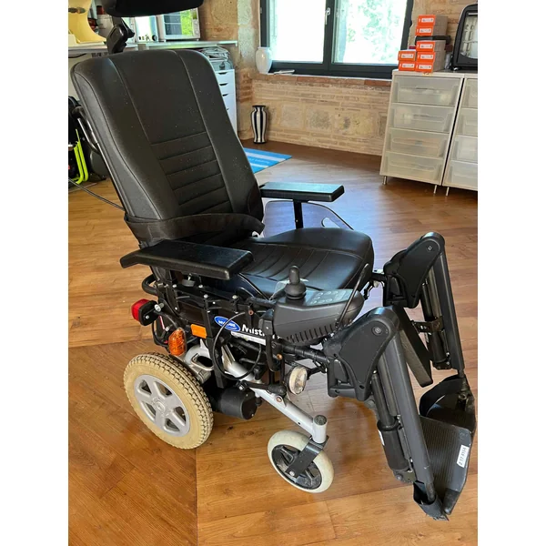 Fauteuil roulant électrique Invacare Mistral