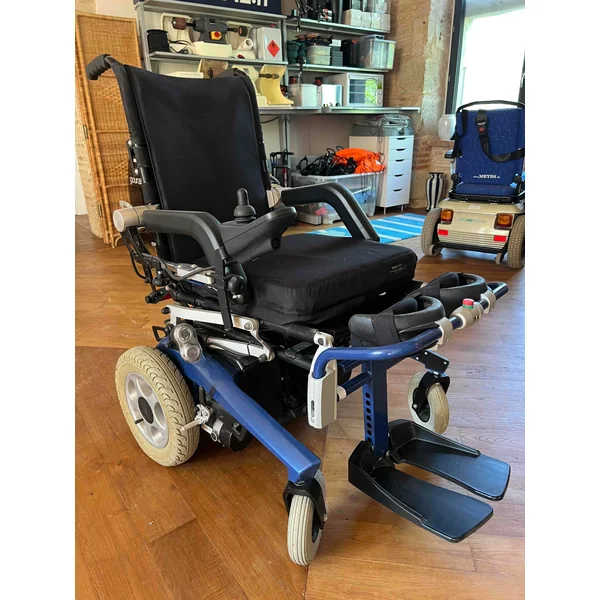 Fauteuil roulant électrique verticalisateur Lifestand