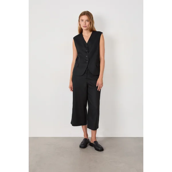 Gilet sans manches à boutons