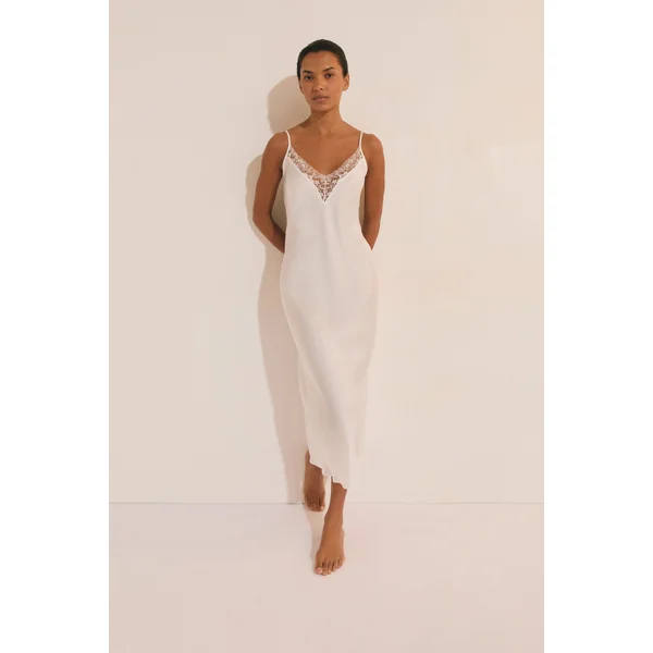 Nuisette longue satinée