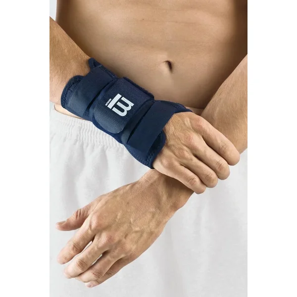 Orthèse d'immobilisation du poignet m