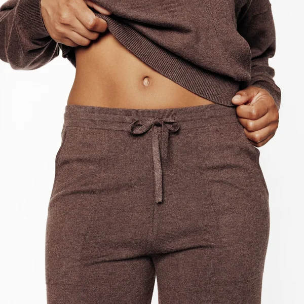 PANTALON EN TRICOT MARRON