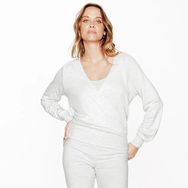 PULL CACHE-COEUR GRIS CLAIR