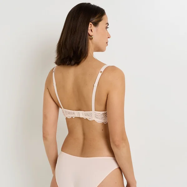 SOUTIEN-GORGE AMPLI DENTELLE POUDRE