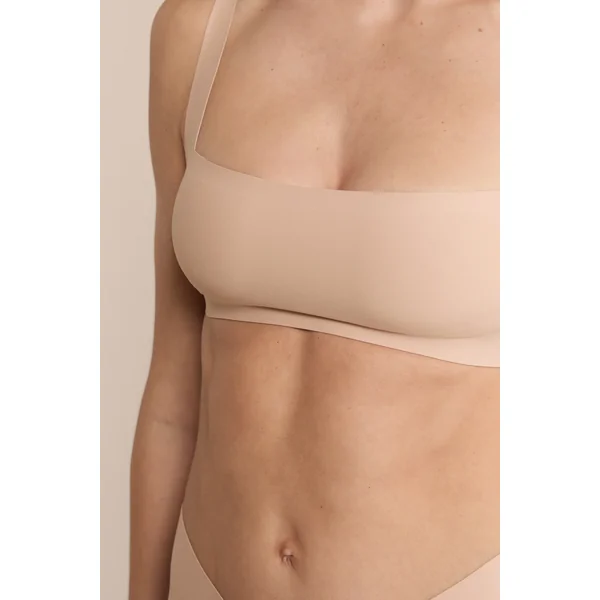 Soutien-gorge brassière en microfibre avec pads amovibles