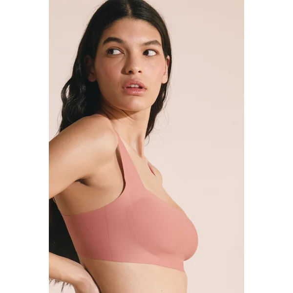 Soutien-gorge brassière en microfibre avec pads amovibles