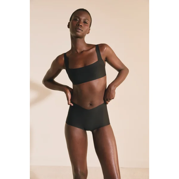 Soutien-gorge brassière en microfibre avec pads amovibles