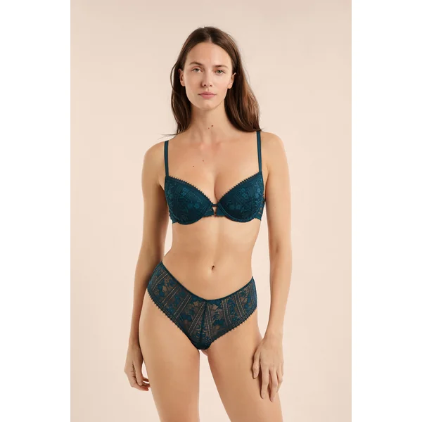 Soutien-gorge N.4 - Le coques fines en dentelle