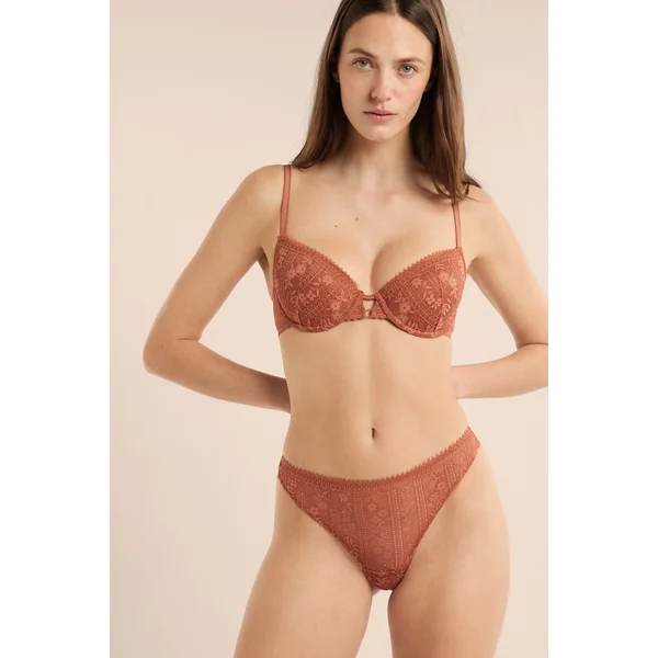 Soutien-gorge N.4 - Le coques fines en dentelle