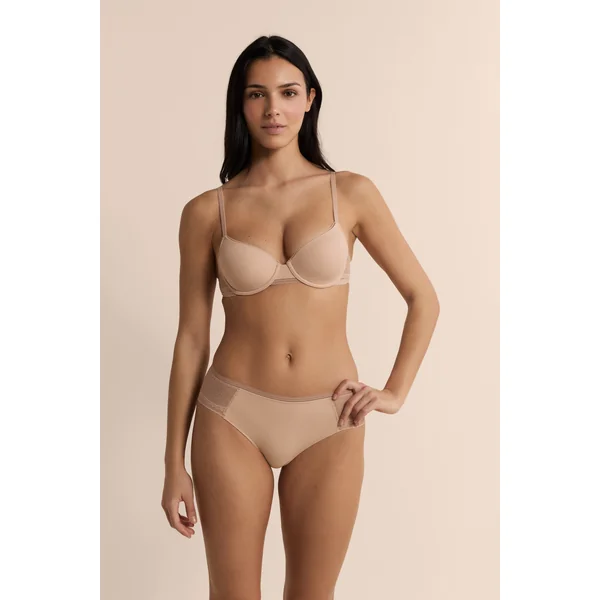 Soutien-gorge N.4 - Le coques fines en microfibre avec détails en dentelle