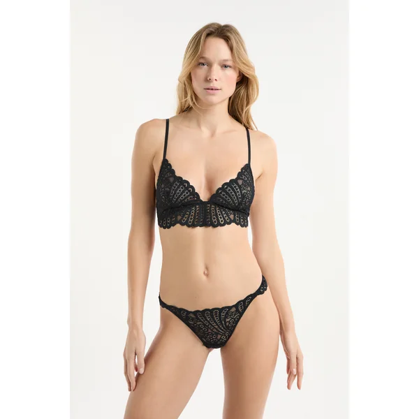 Soutien-gorge triangle en dentelle
