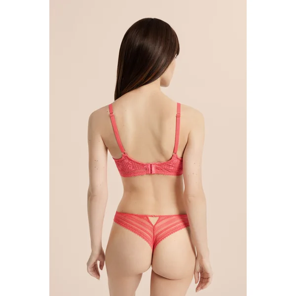 Soutien-gorge triangle sans armatures post-mastectomie