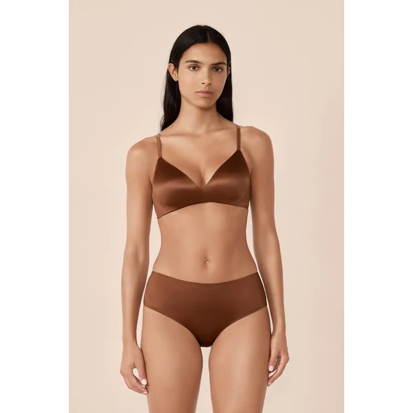Soutien-gorge triangle sans armatures satiné
