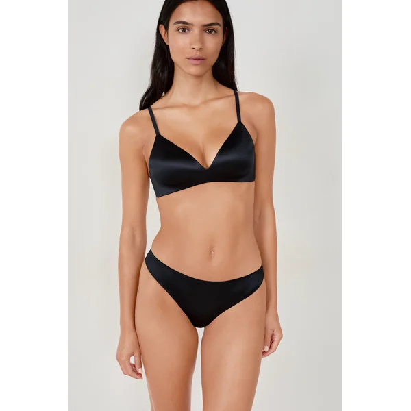 Soutien-gorge triangle sans armatures satiné