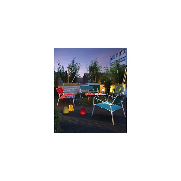 Table de jardin d'appoint en métal Nova ø50 cm rouge vegas