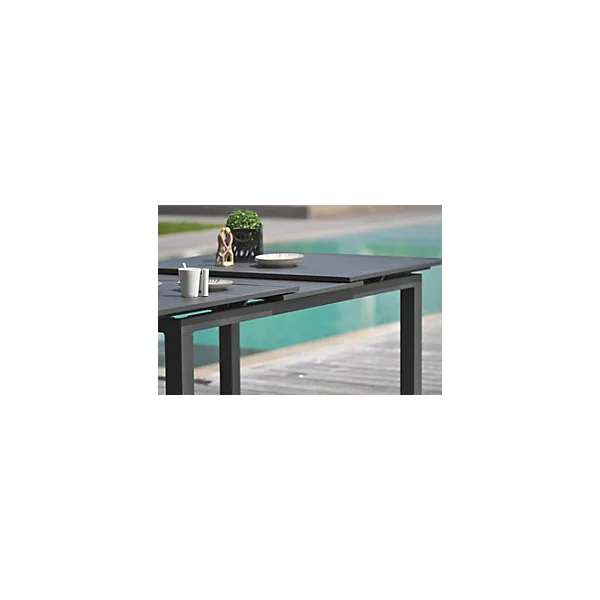 Table de jardin extensible Miami en aluminium coloris gris anthracite L.180/240 x l.100 x H.77 cm - DCB GARDEN