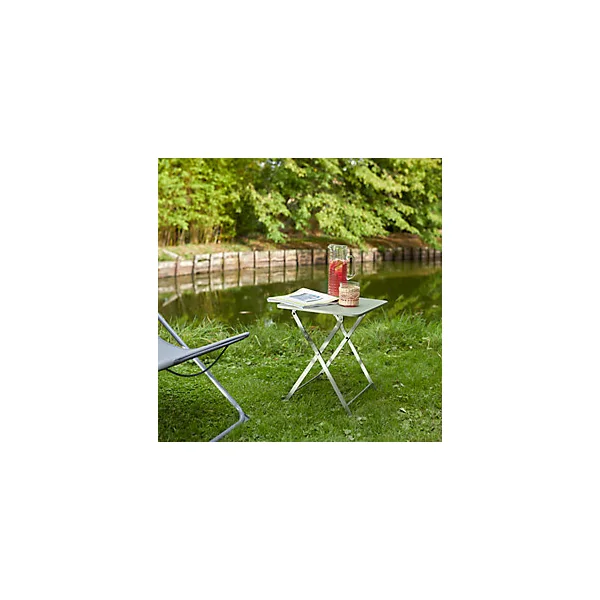 Table de jardin pliante Saba en acier coloris kaki green L.40 x l.40 x H.45 cm