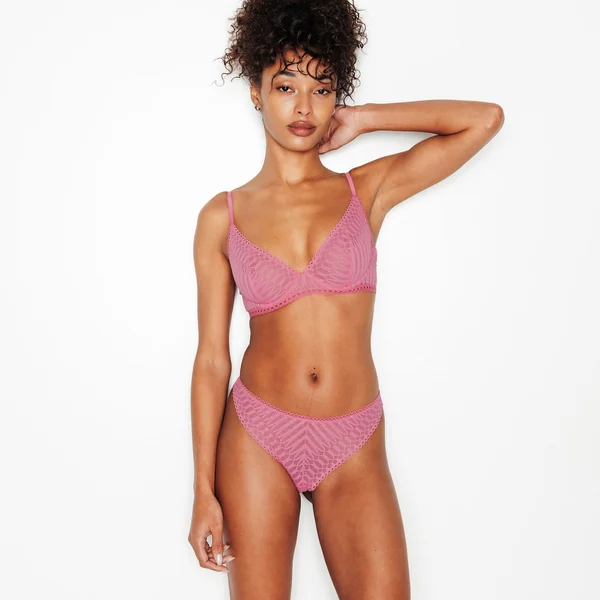 TANGA DENTELLE ROSE