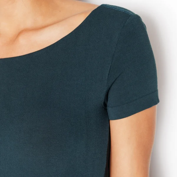 TEE-SHIRT AVEC BRASSIERE INTEGREE VERT FONCE