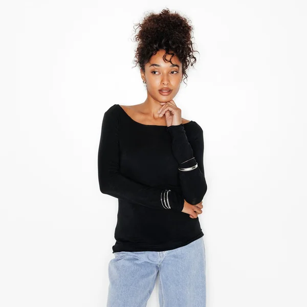 TEE-SHIRT AVEC LAINE NOIR